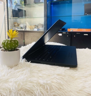 Dell Latitude E5550