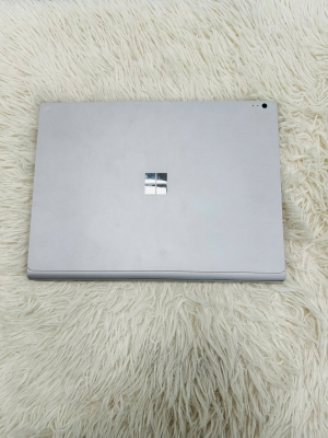 LAPTOP Surface Book1