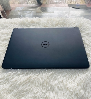 DELL LATITUDE 5570